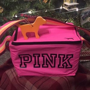 PINK Victoria Secret’s lunchbox